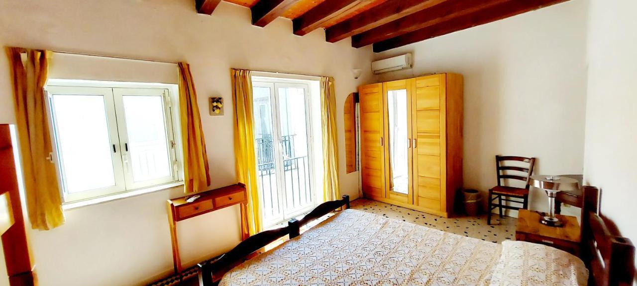 Vucciria'S Holiday Home Palermo Luaran gambar